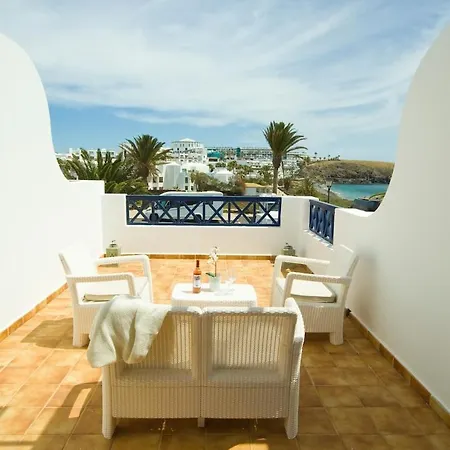 Maitri - By Az Playa Blanca (Lanzarote)